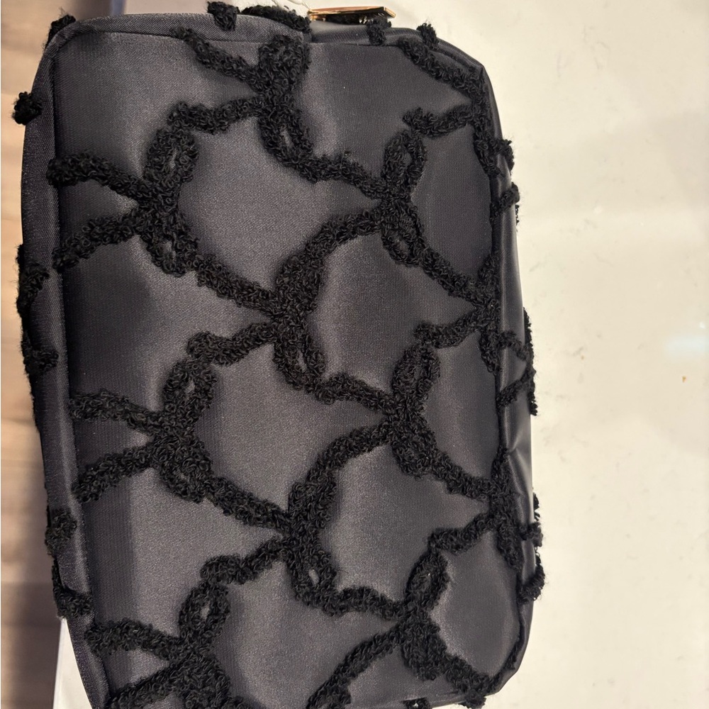 Black Bow Travel Makeup Bag